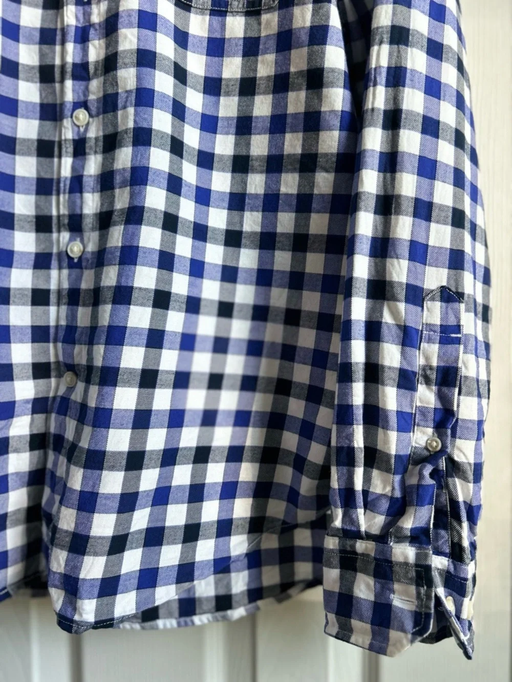 Banana Republic 100% cotton luxe flannel camden fit long sleeve button up shirt